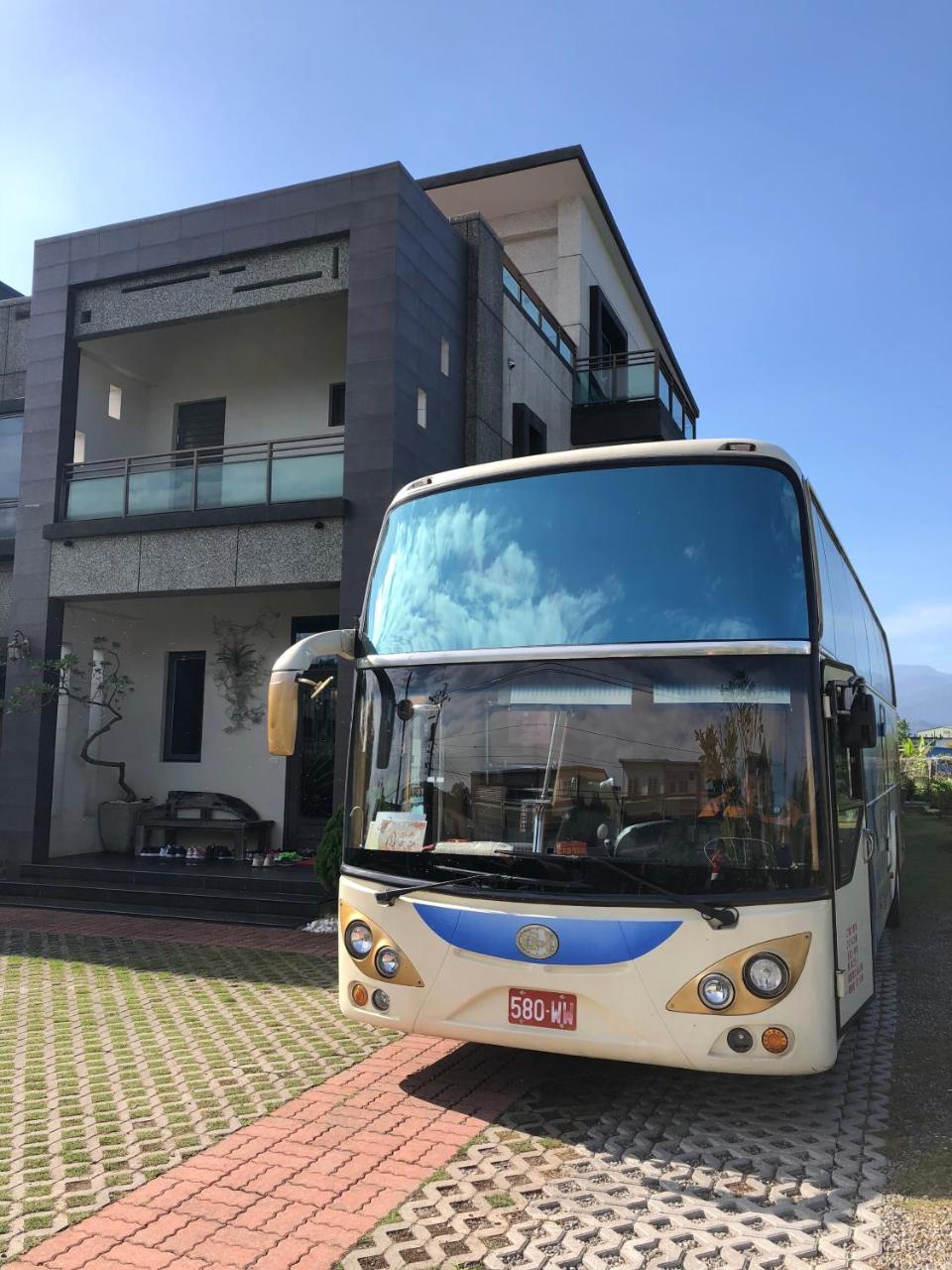 Apartamento Weiden House Luodong Exterior foto